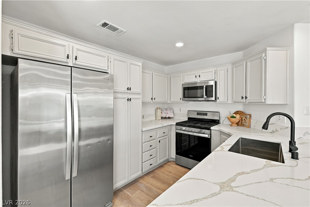7528 Fencerow Street Las Vegas NV 89131