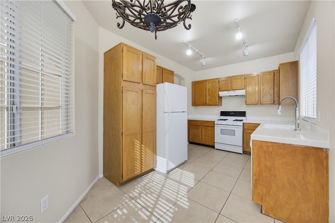 1904 Betsy Ross Drive Las Vegas NV 89108