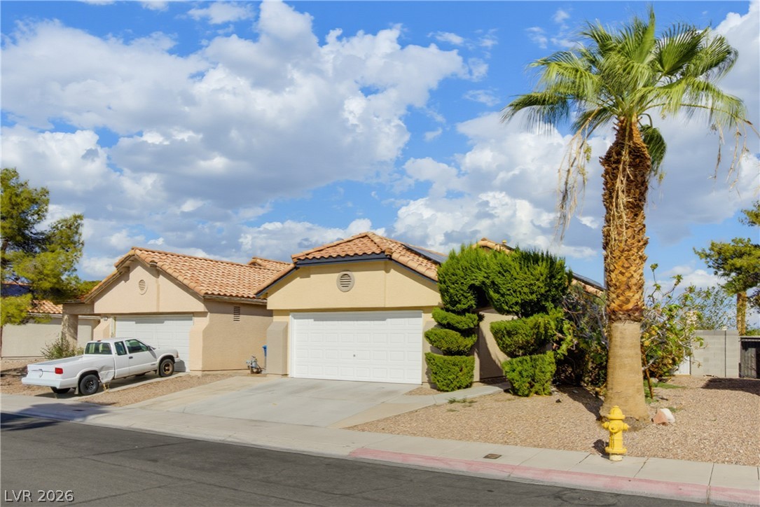 1904 Betsy Ross Drive Las Vegas NV 89108
