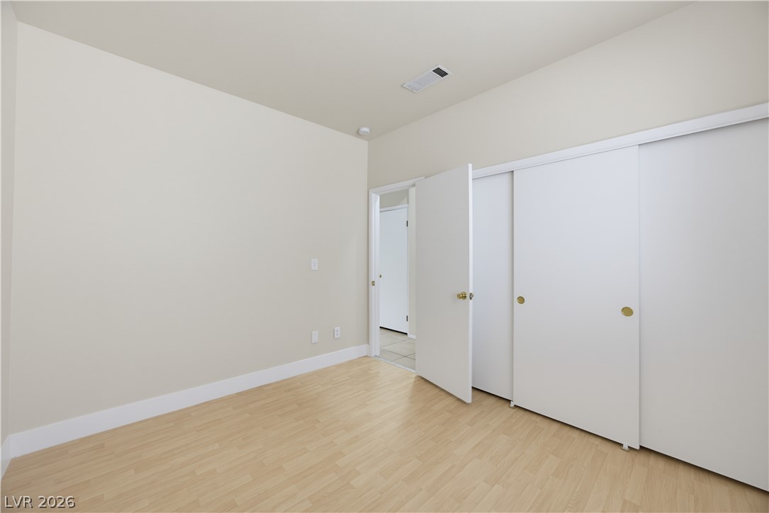 1904 Betsy Ross Drive Las Vegas NV 89108