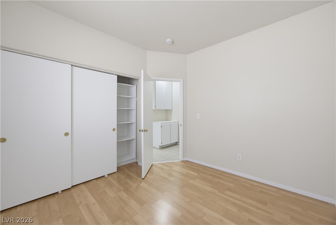 1904 Betsy Ross Drive Las Vegas NV 89108