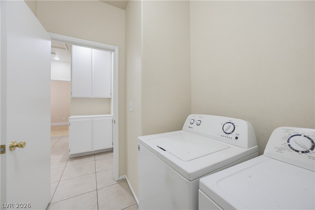 1904 Betsy Ross Drive Las Vegas NV 89108