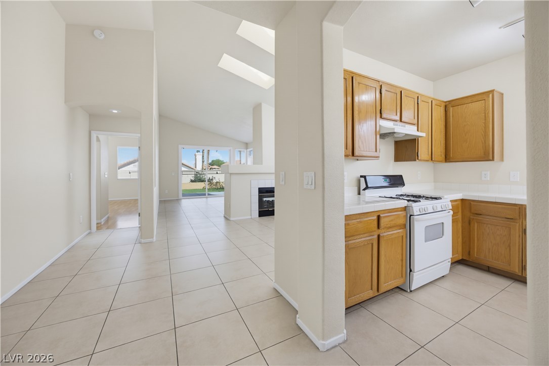1904 Betsy Ross Drive Las Vegas NV 89108