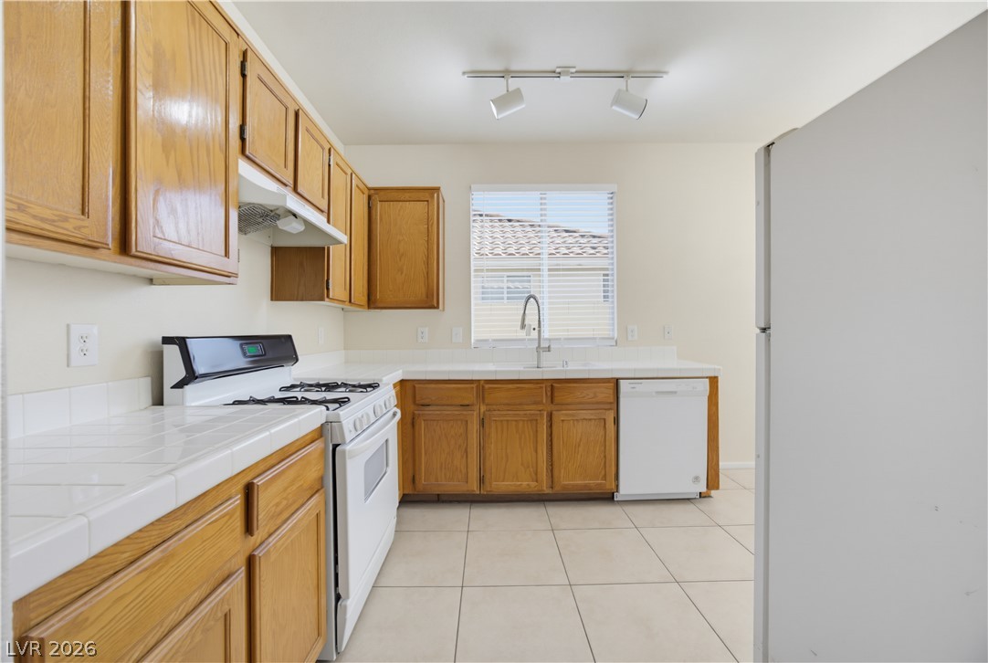 1904 Betsy Ross Drive Las Vegas NV 89108