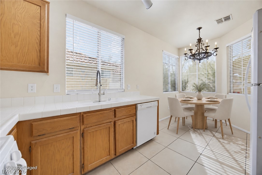1904 Betsy Ross Drive Las Vegas NV 89108