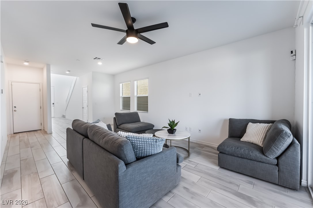 8866 Mountain Lion Avenue Las Vegas NV 89166