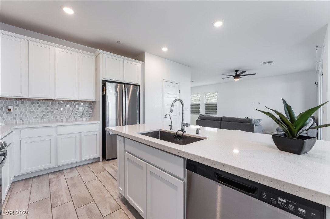 8866 Mountain Lion Avenue Las Vegas NV 89166