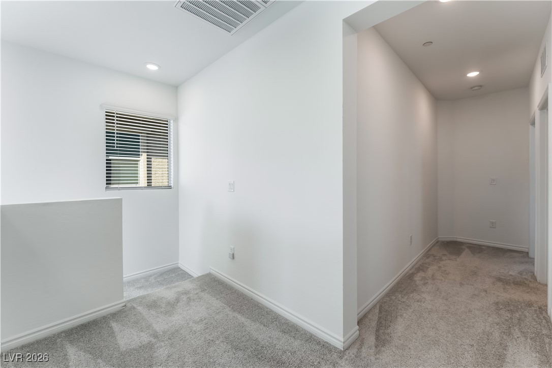8866 Mountain Lion Avenue Las Vegas NV 89166