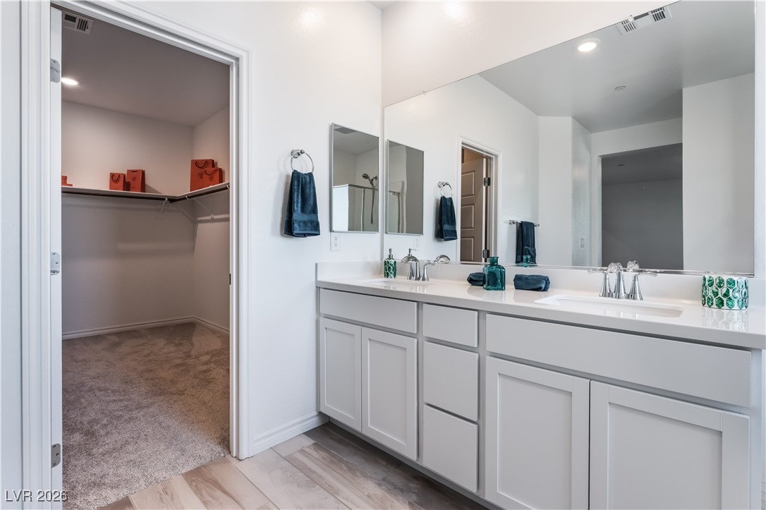 8866 Mountain Lion Avenue Las Vegas NV 89166