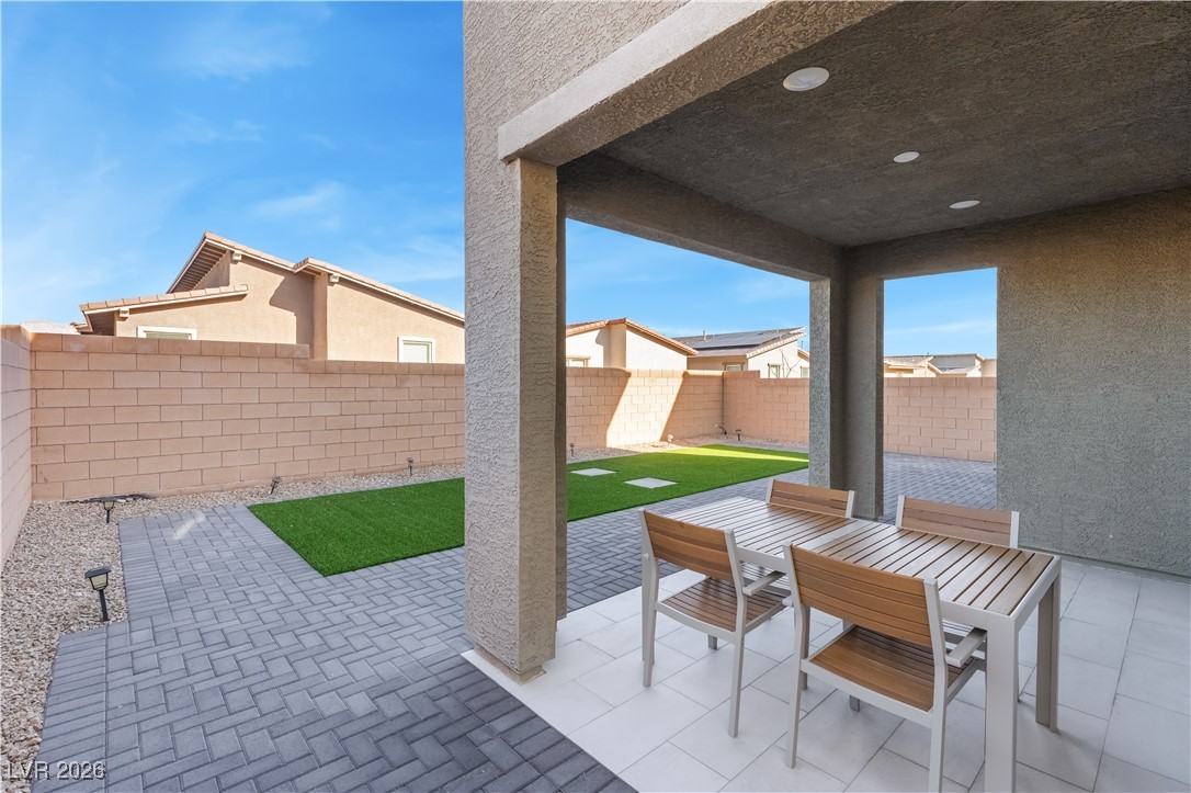 8866 Mountain Lion Avenue Las Vegas NV 89166