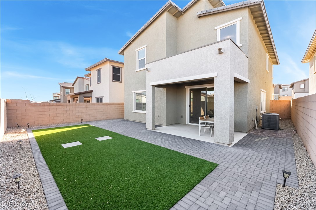 8866 Mountain Lion Avenue Las Vegas NV 89166