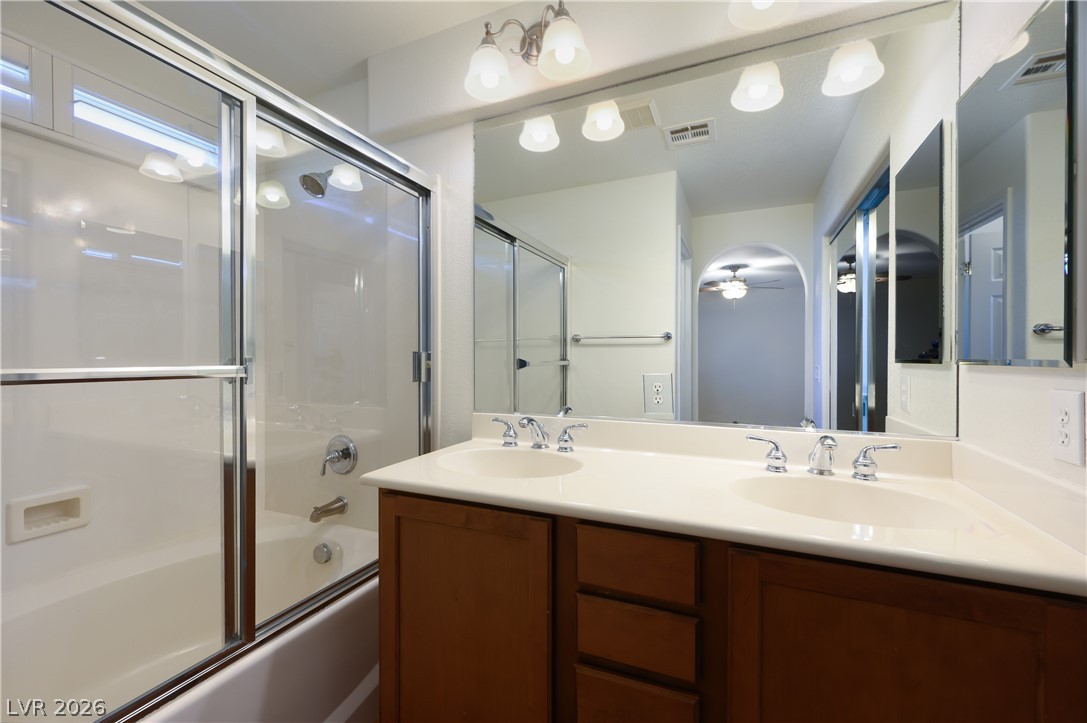 10027 Otterburn Street Las Vegas NV 89178