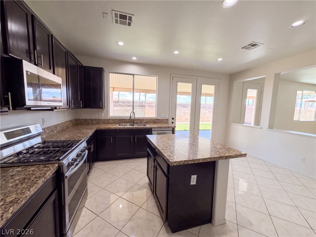 7878 Mohican Canyon Street Las Vegas NV 89113