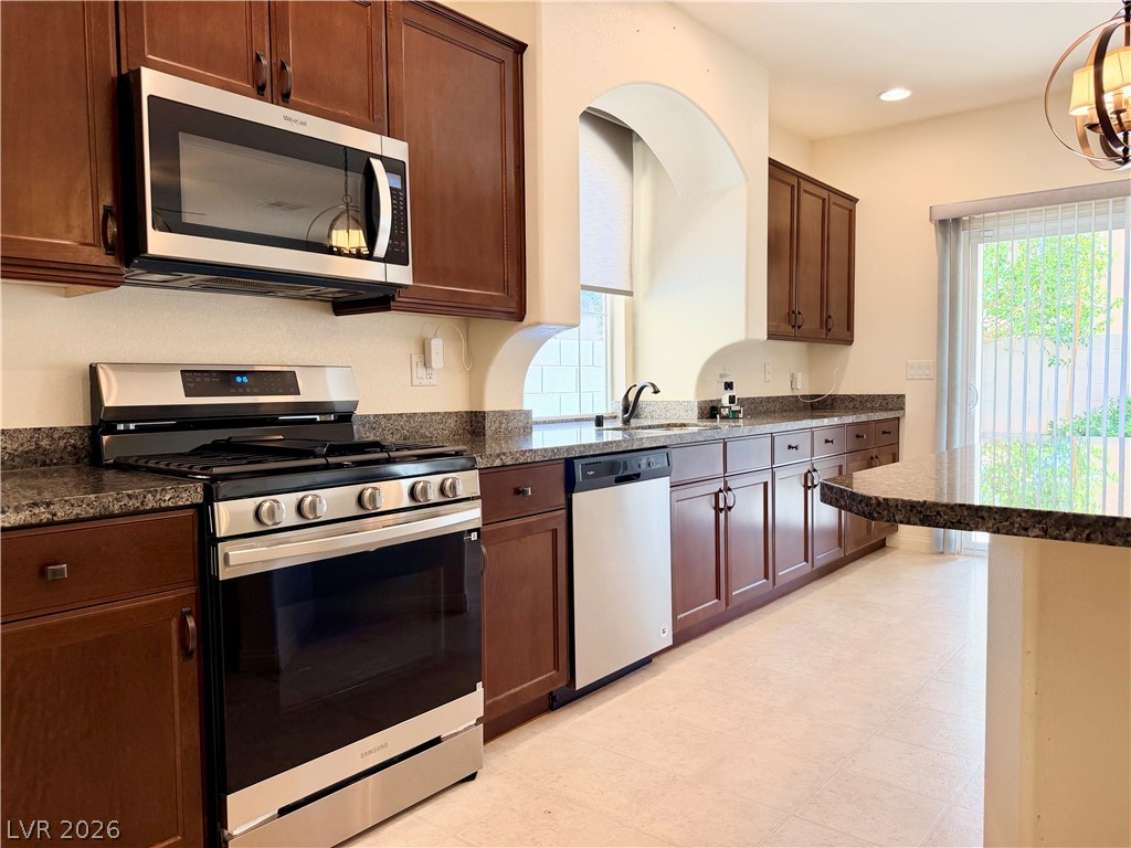 10646 Aphrodite Street Las Vegas NV 89183