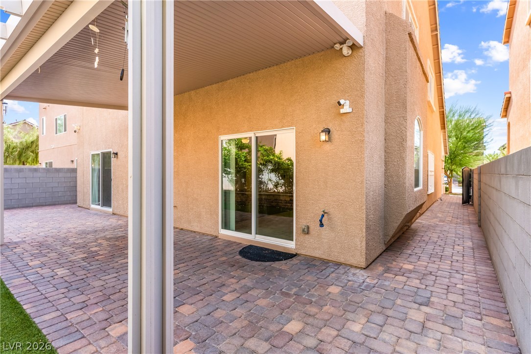 10646 Aphrodite Street Las Vegas NV 89183
