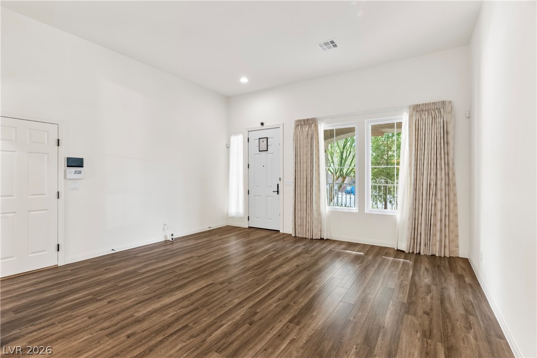 10646 Aphrodite Street Las Vegas NV 89183