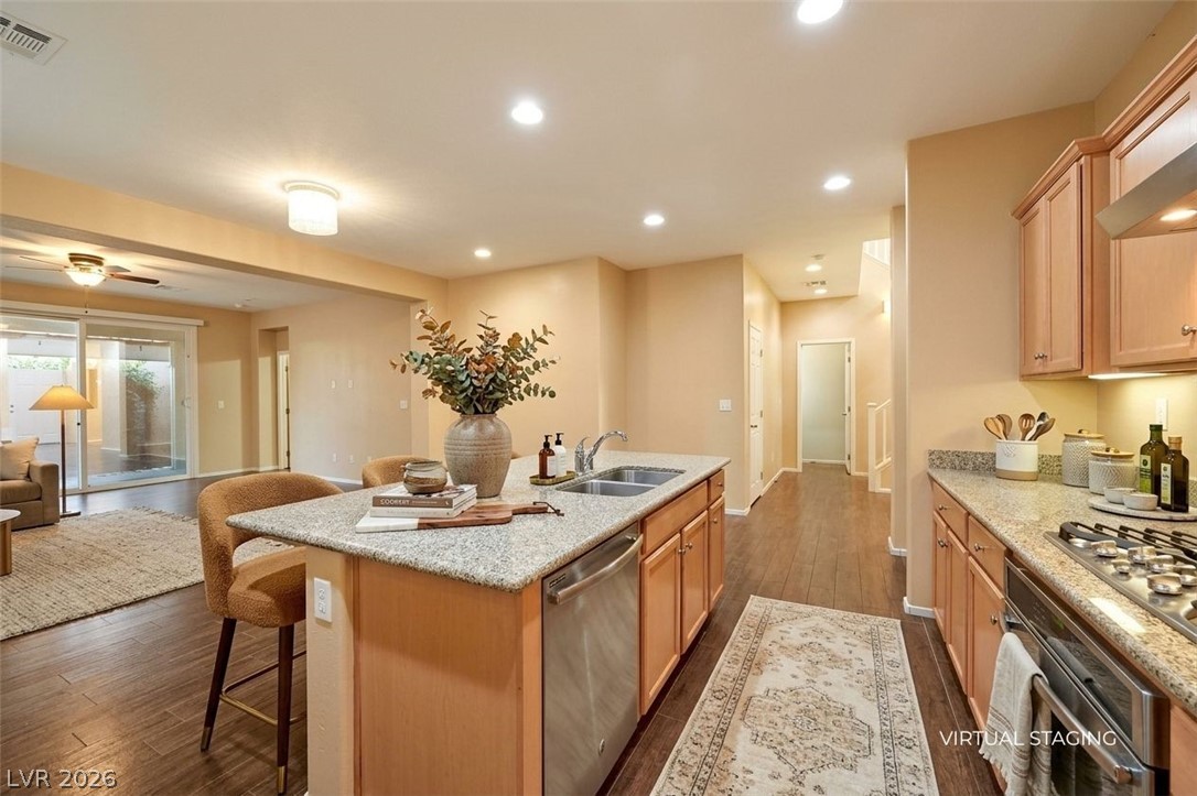 6781 Bristle Falls Street Las Vegas NV 89149