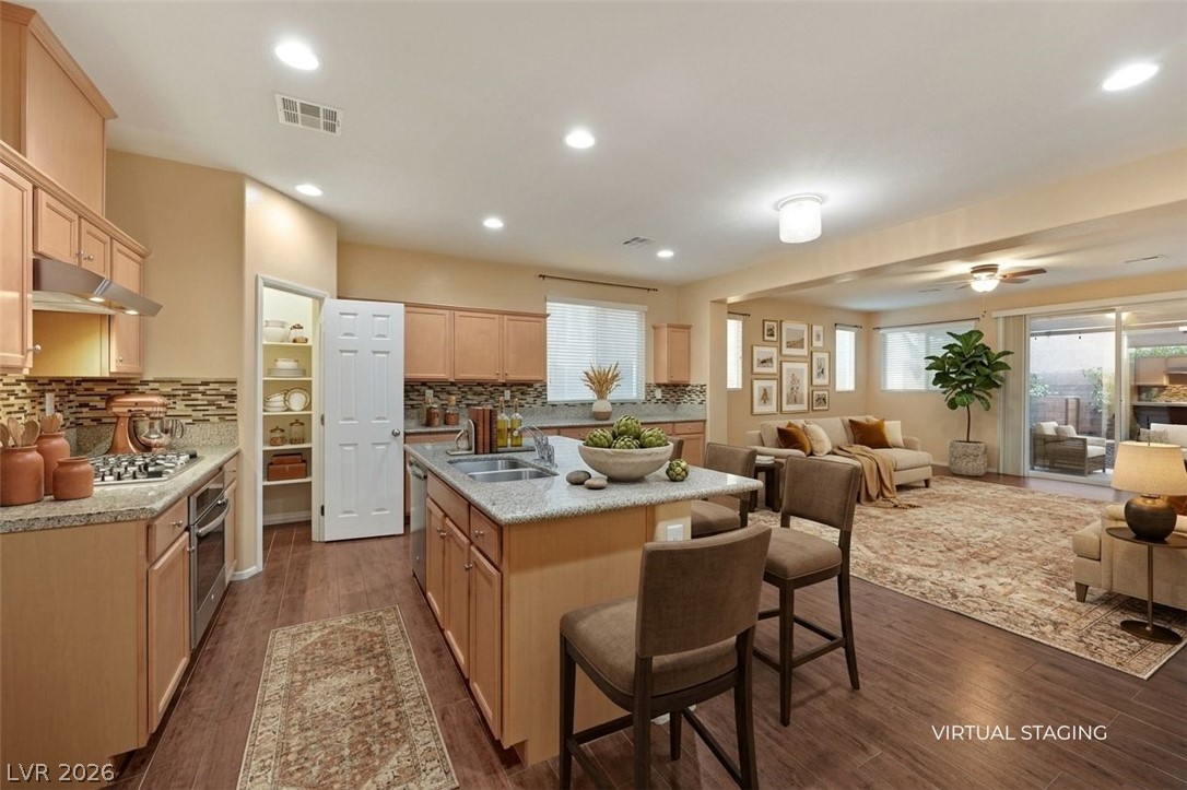 6781 Bristle Falls Street Las Vegas NV 89149