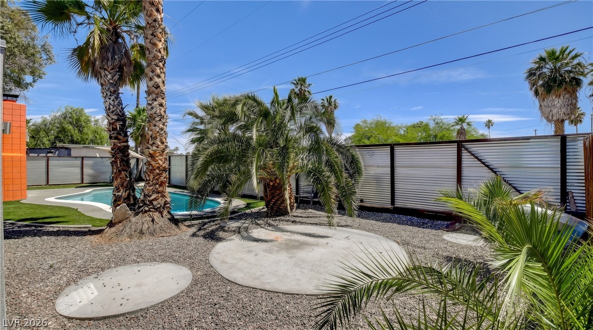 1995 Caballero Way Las Vegas NV 89169