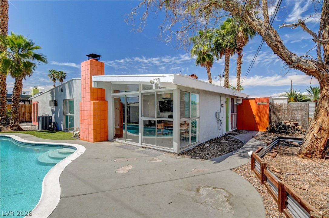 1995 Caballero Way Las Vegas NV 89169