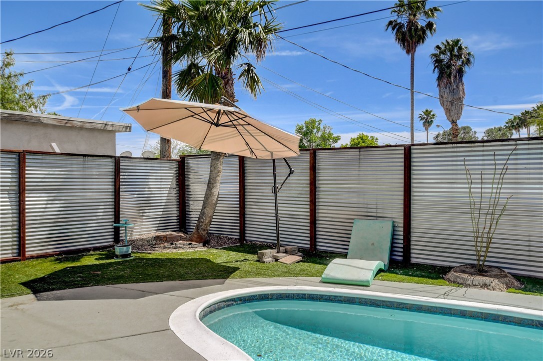 1995 Caballero Way Las Vegas NV 89169