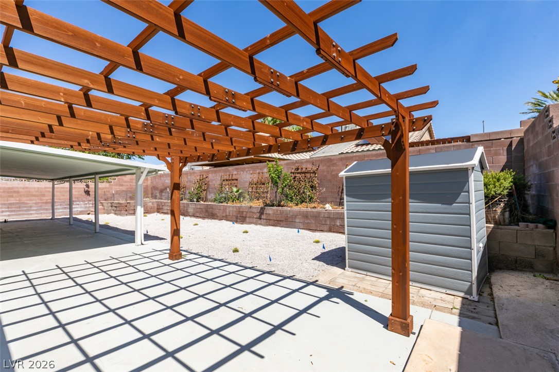 1816 Longmeadow Street Henderson NV 89002