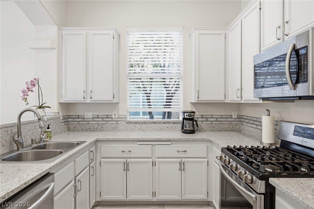 1601 Eagle Peak Way Las Vegas NV 89134