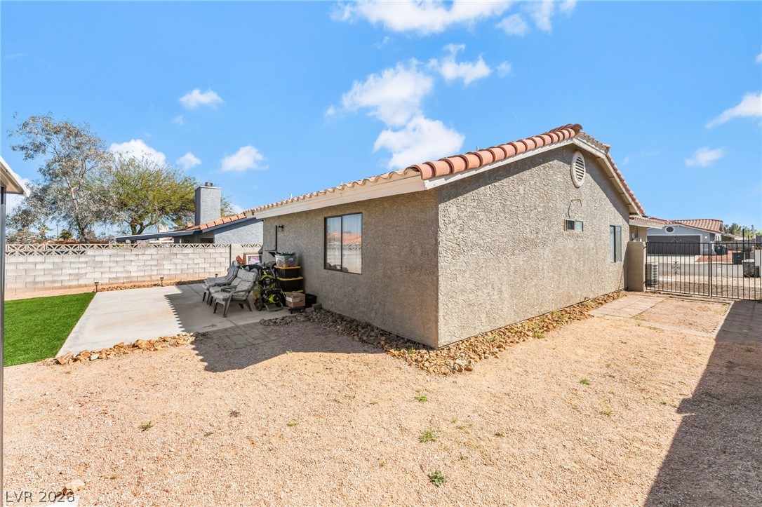 7432 Saybrook Point Drive Las Vegas NV 89128