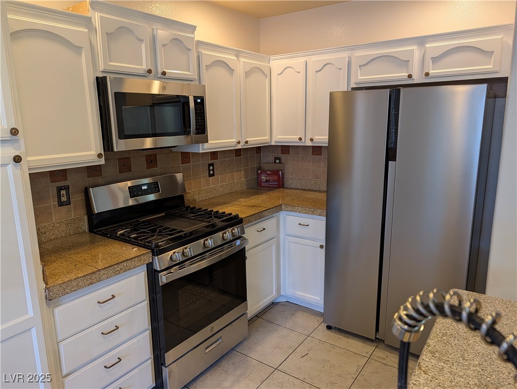 1194 Simms Avenue Henderson NV 89074