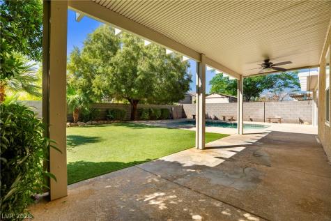 1621 Paradise Reef Avenue North Las Vegas NV 89031