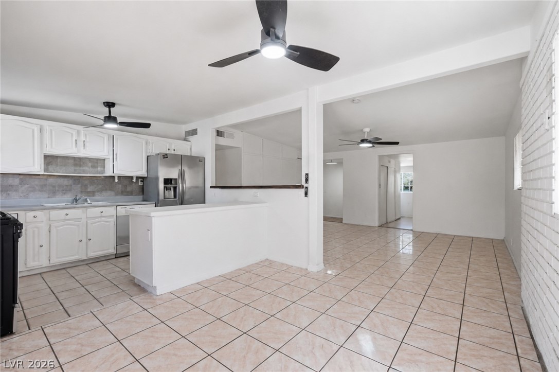 3220 Reynolds Avenue North Las Vegas NV 89030