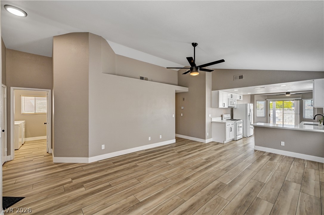 1369 Torington Drive Las Vegas NV 89108