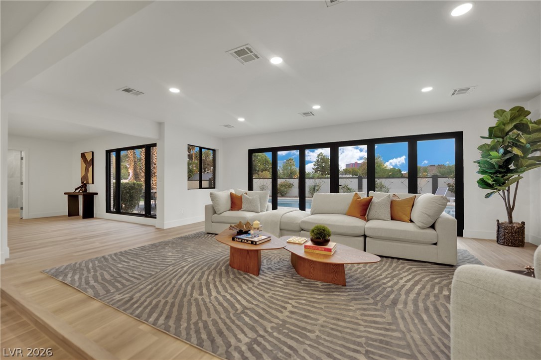 1244 Park Circle Las Vegas NV 89102