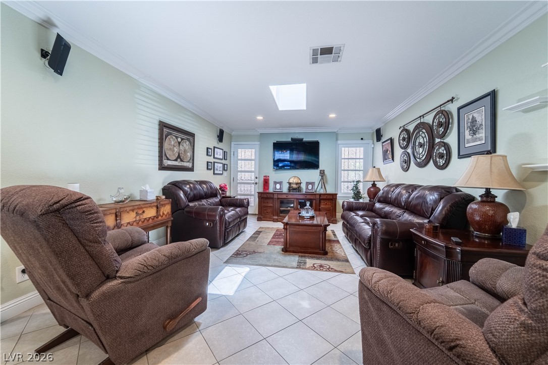 4656 Skyland Drive Las Vegas NV 89121