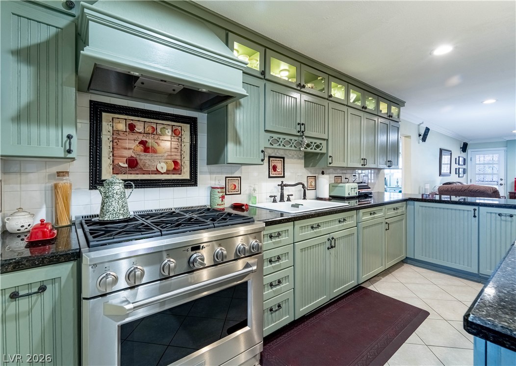 4656 Skyland Drive Las Vegas NV 89121