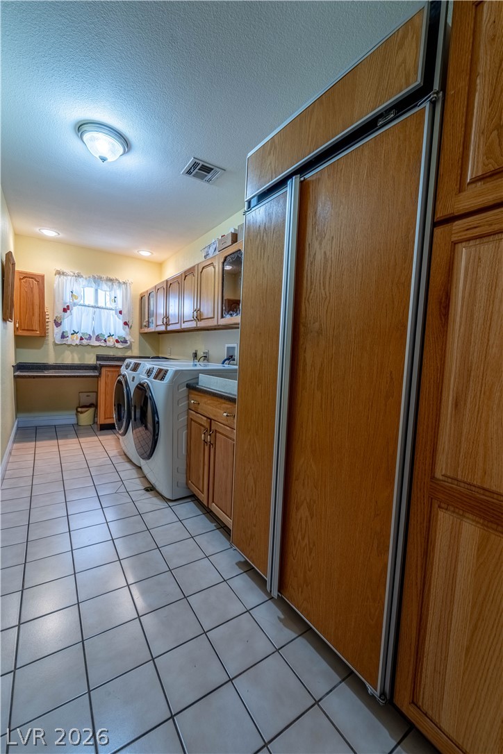 4656 Skyland Drive Las Vegas NV 89121