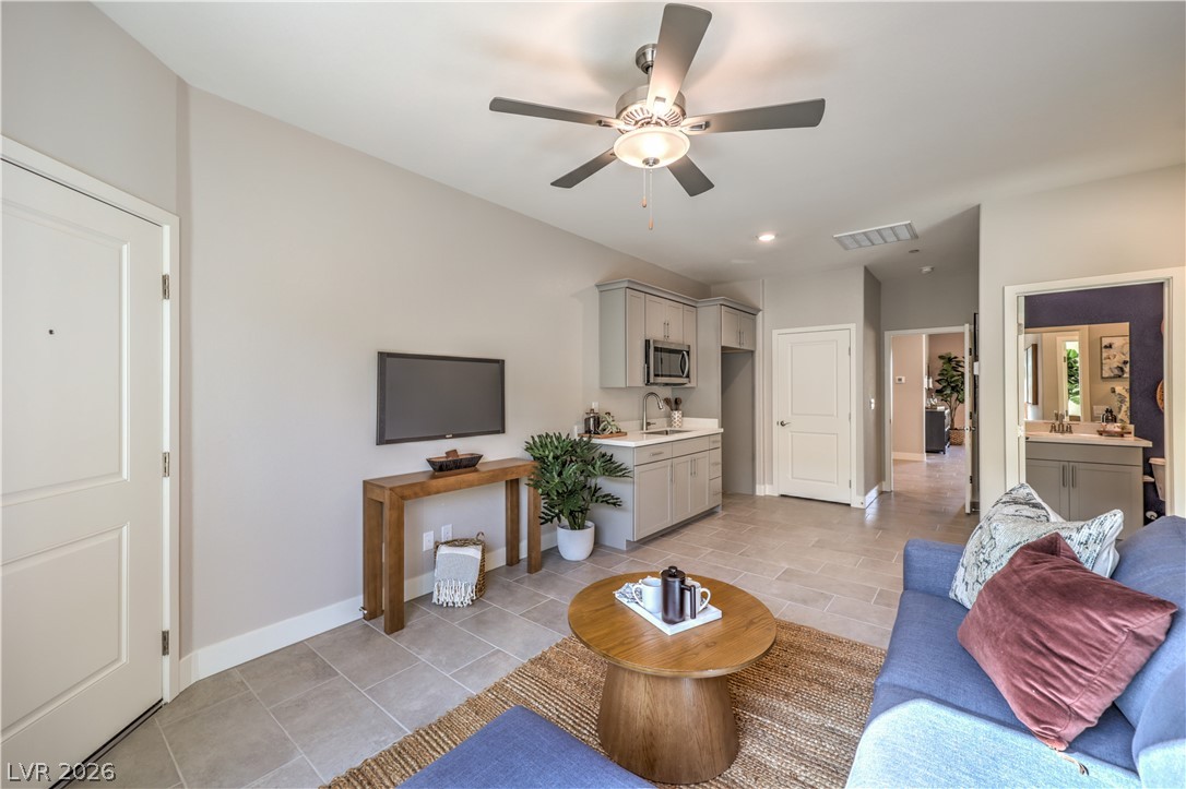 1000 Gentle Swan Henderson NV 89011