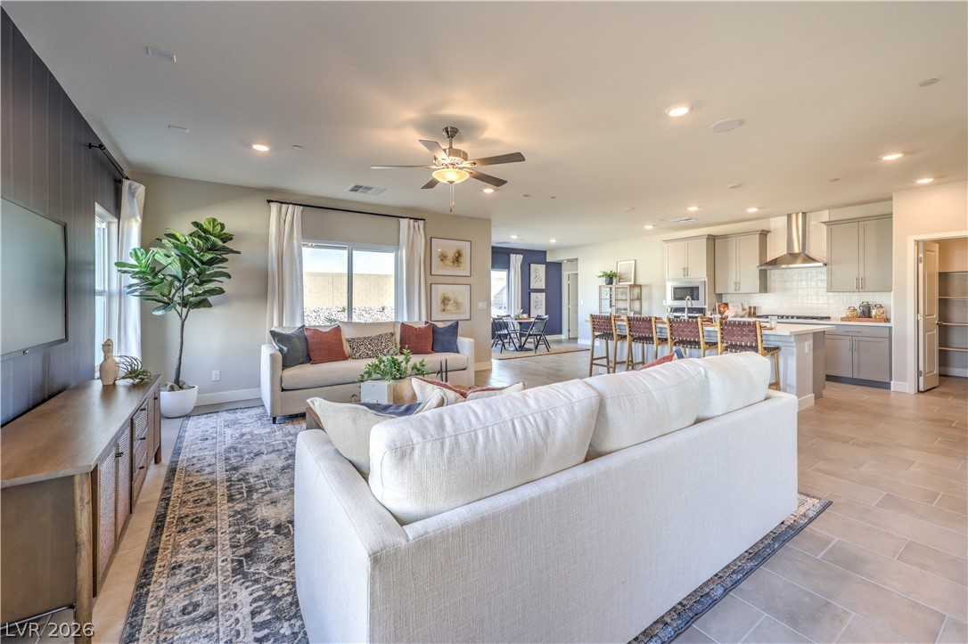 1000 Gentle Swan Henderson NV 89011