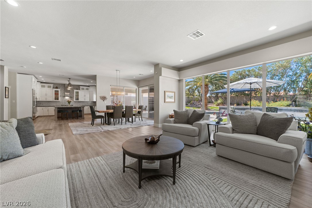 2227 Versailles Court Henderson NV 89074