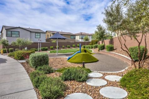 6935 Desert Finch Street North Las Vegas NV 89084