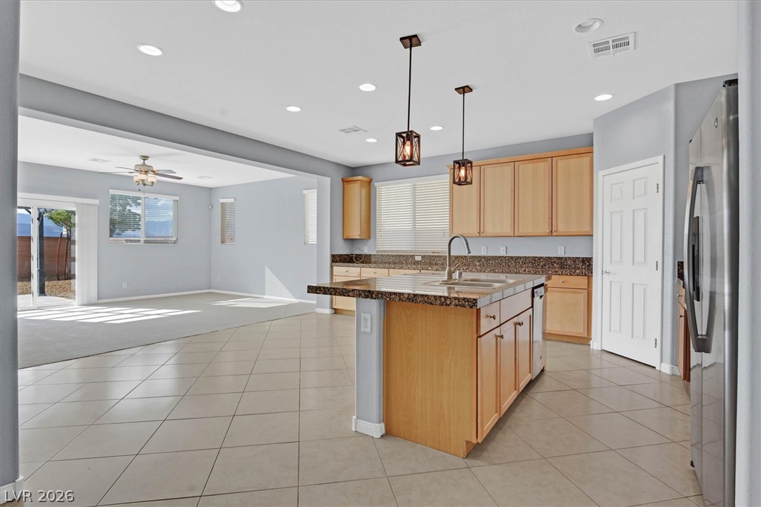 6471 Pochman Mesa Street Las Vegas NV 89113