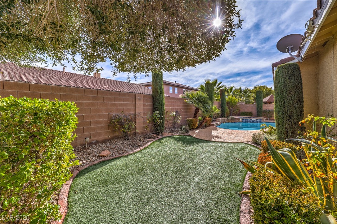 10016 Desert Alcove Road Las Vegas NV 89178