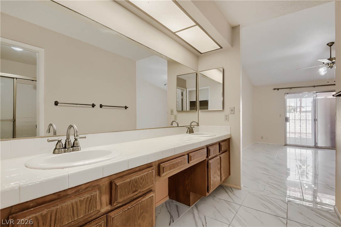 3618 Edinburgh Drive Las Vegas NV 89103