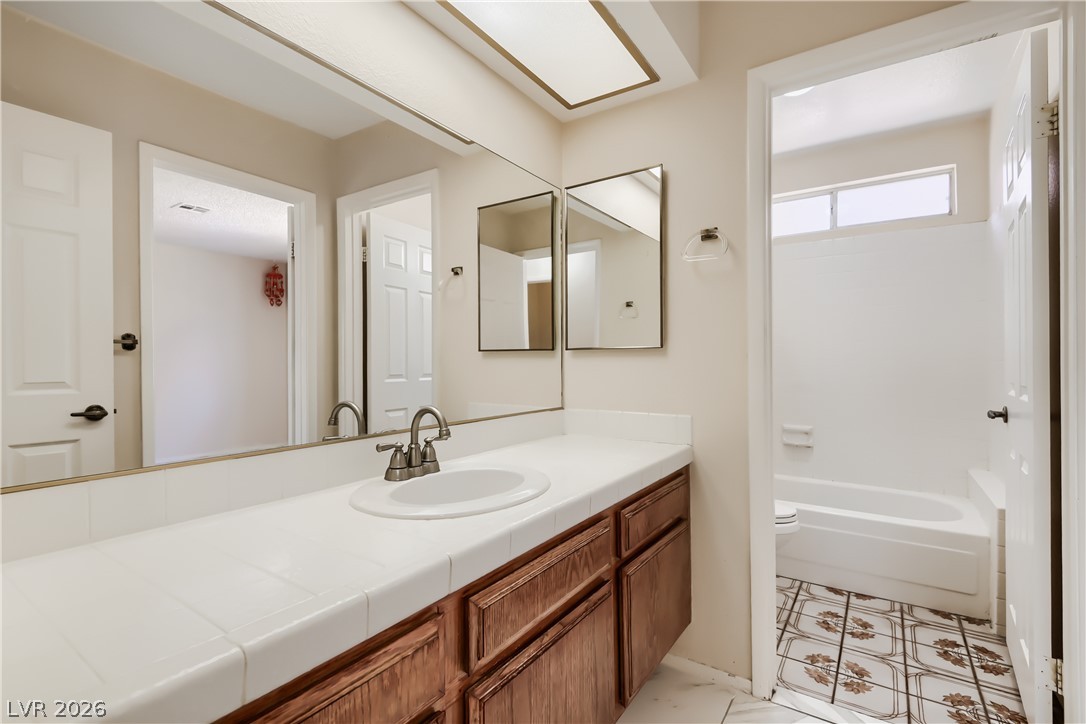 3618 Edinburgh Drive Las Vegas NV 89103