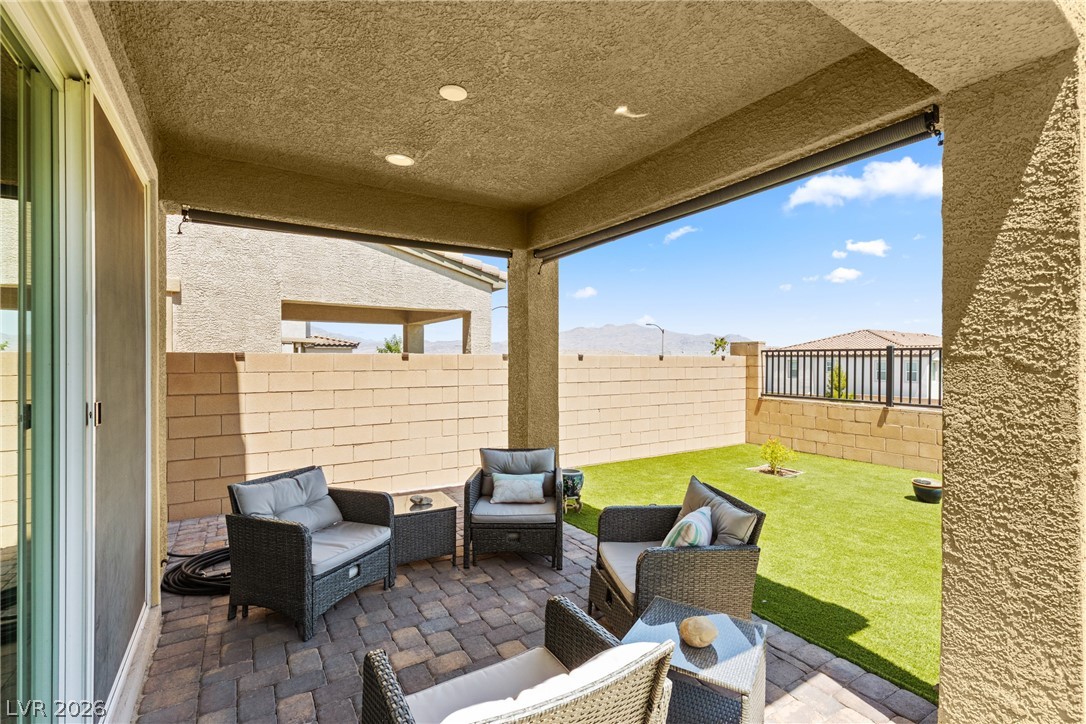 8526 Felker Street Las Vegas NV 89166