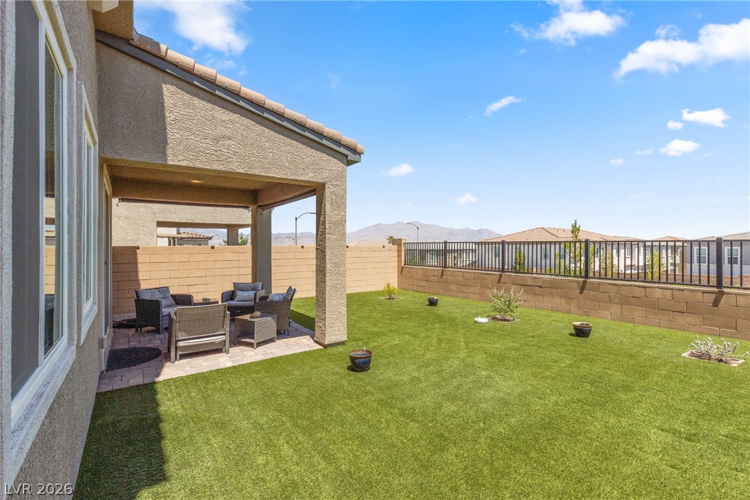 8526 Felker Street Las Vegas NV 89166