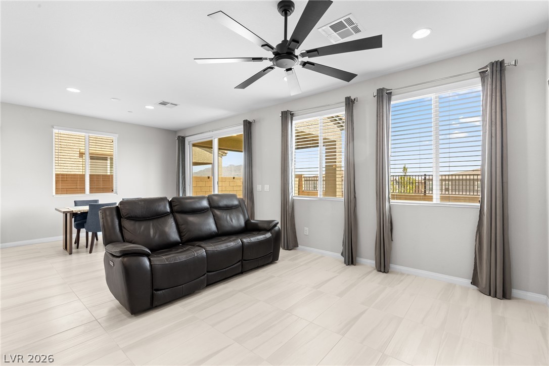8526 Felker Street Las Vegas NV 89166