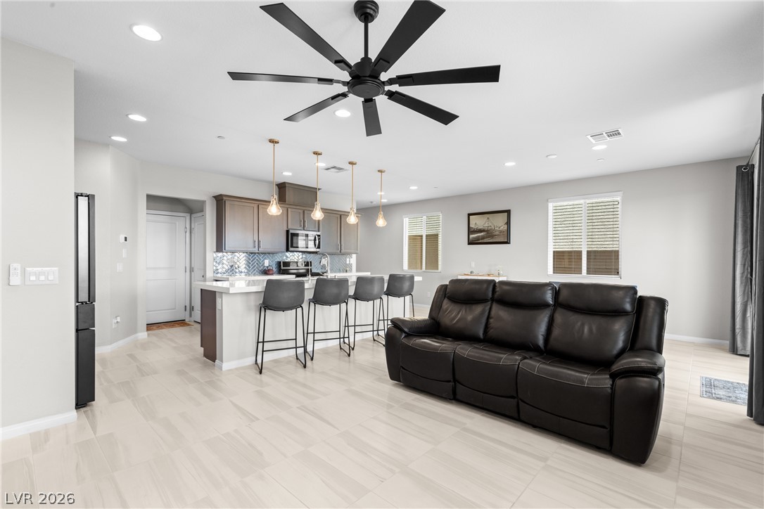 8526 Felker Street Las Vegas NV 89166