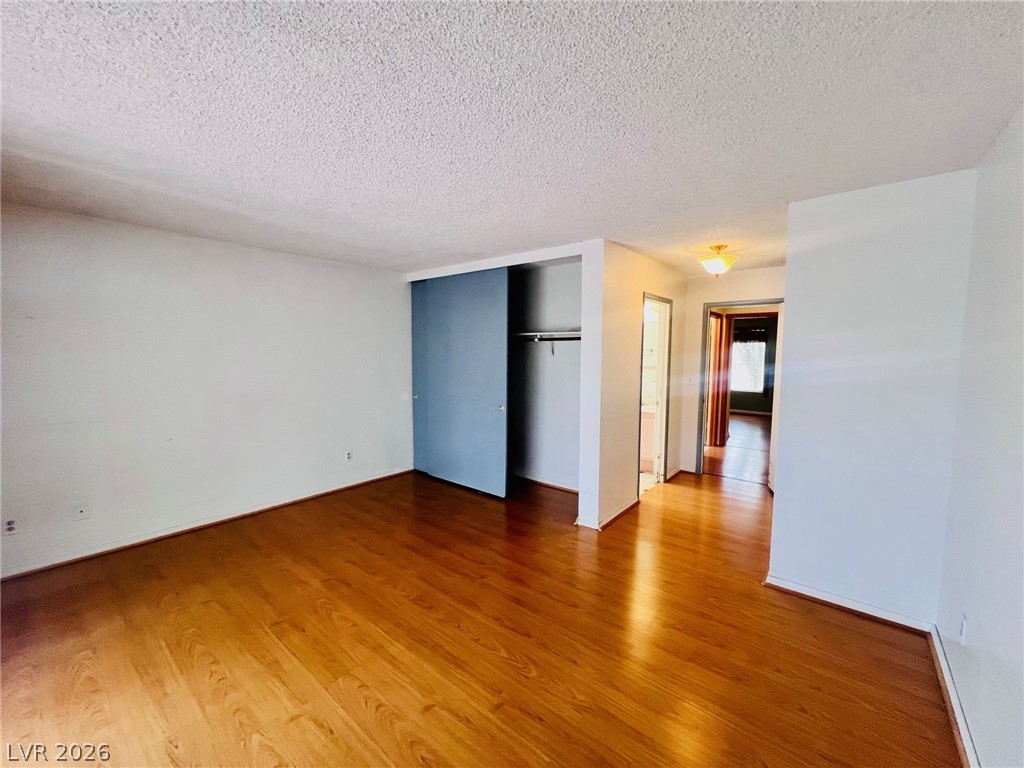 5028 Meadow Grove Court Las Vegas NV 89120