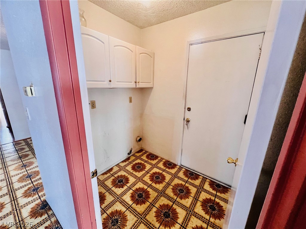 5028 Meadow Grove Court Las Vegas NV 89120